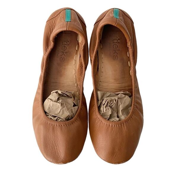 Tieks by Gavriele in Chesnut Ballet Flats in Size 5 - Picture 3 of 13